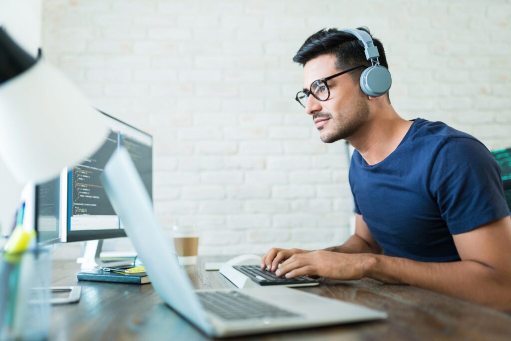 Contracting With Remote Software Development Companies