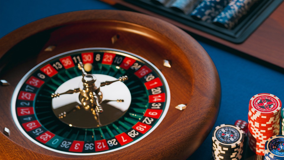 Stop Wasting Time And Start casino